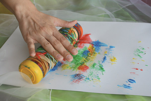 S'amuser et peindre pour des enfants handicapés
