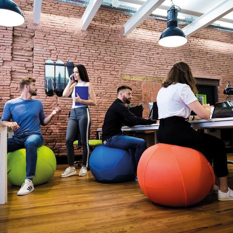 Des sitting ball au bureau.