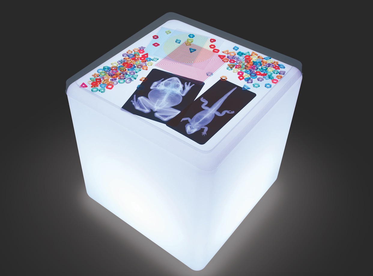 Un cube lumineux pour une chambre