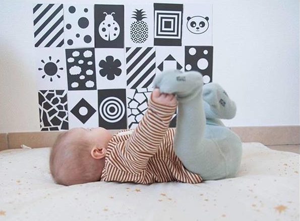 Jouets sensoriels pour bébé à contraste élevé noir et blanc livre