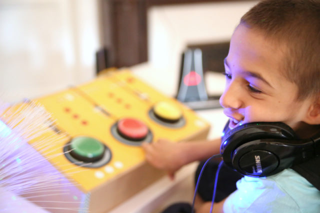 Idée cadeau handicap moteur : le Simplywork Energise - Blog Hop'Toys