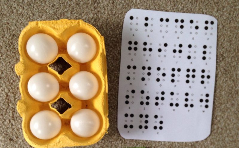 cellule Braille avec une boite à oeufs