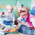 Clown et enfant malade