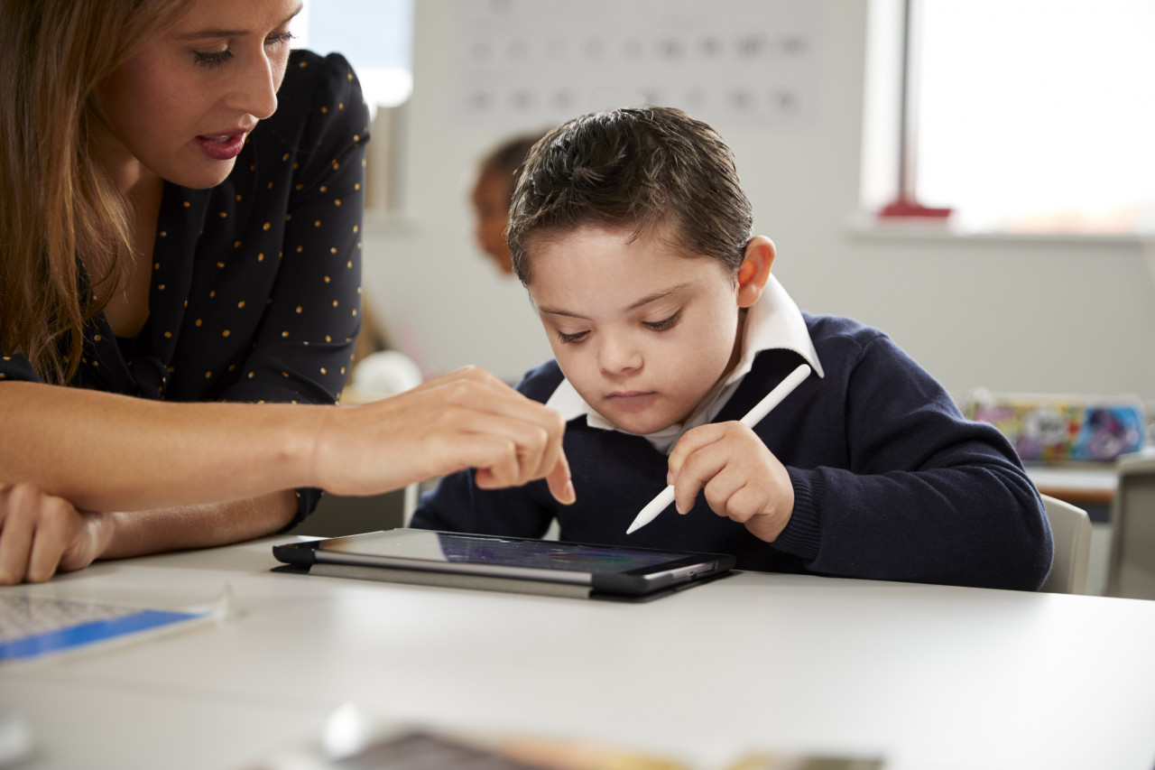 Le langage et la communication de l'enfant porteur d'handicap