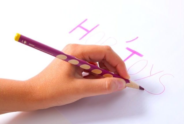 Quel stylo pour apprendre à écrire ? - Blog Hop'Toys