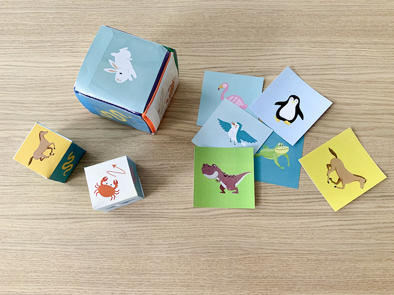 Les dés animaux en mouvement
