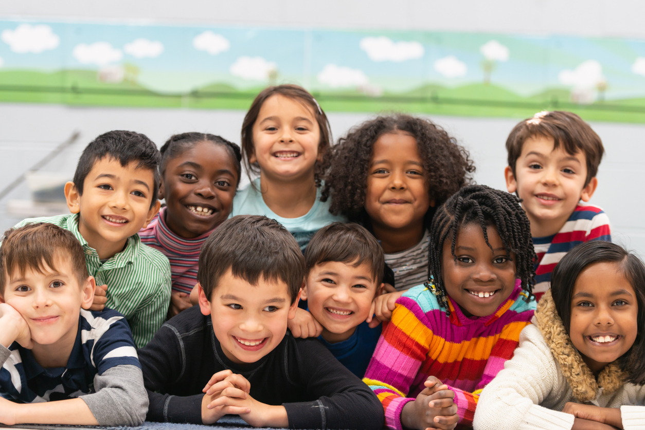 Enfants qui sourient