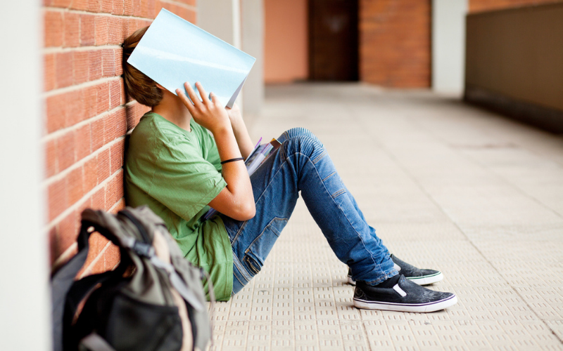 Un lycéen stressé