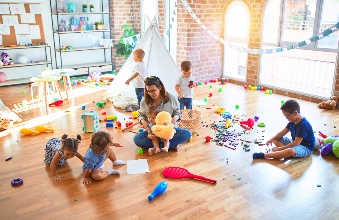 Free flow Play La P dagogie Du Jeu Dans Les Cr ches Blog Hop Toys