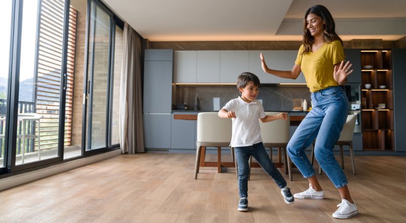 danse avec un enfant