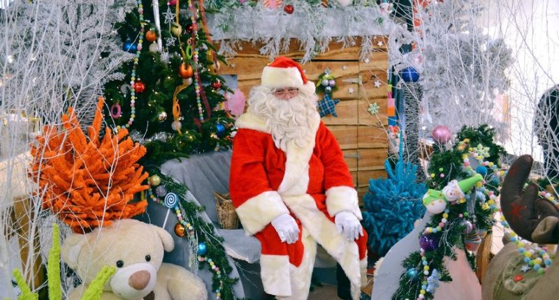 News positives : Une rencontre avec le Père Noël dans un centre commercial adapté