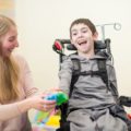 ENFANT POLYHANDICAP