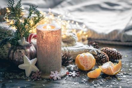 Créer une atmosphère apaisante et sensorielle à Noël avec un proche Alzheimer